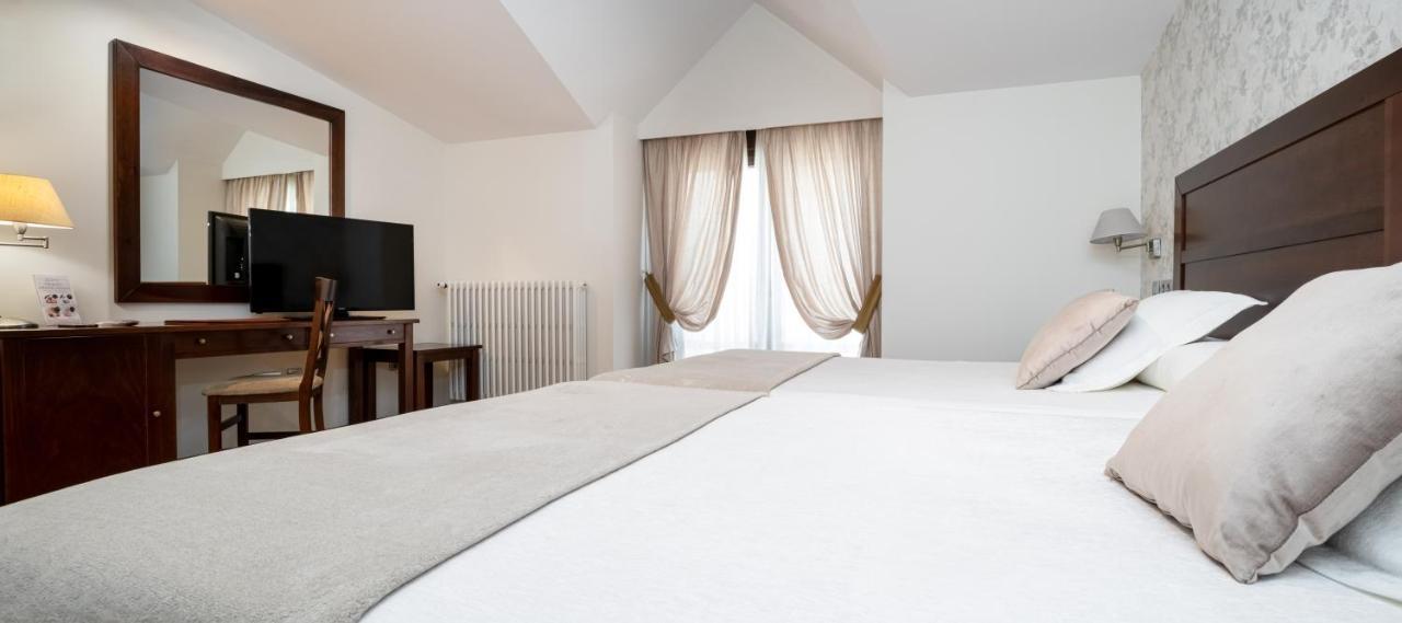 Hotel Villa Virginia Сабиньяниго Экстерьер фото