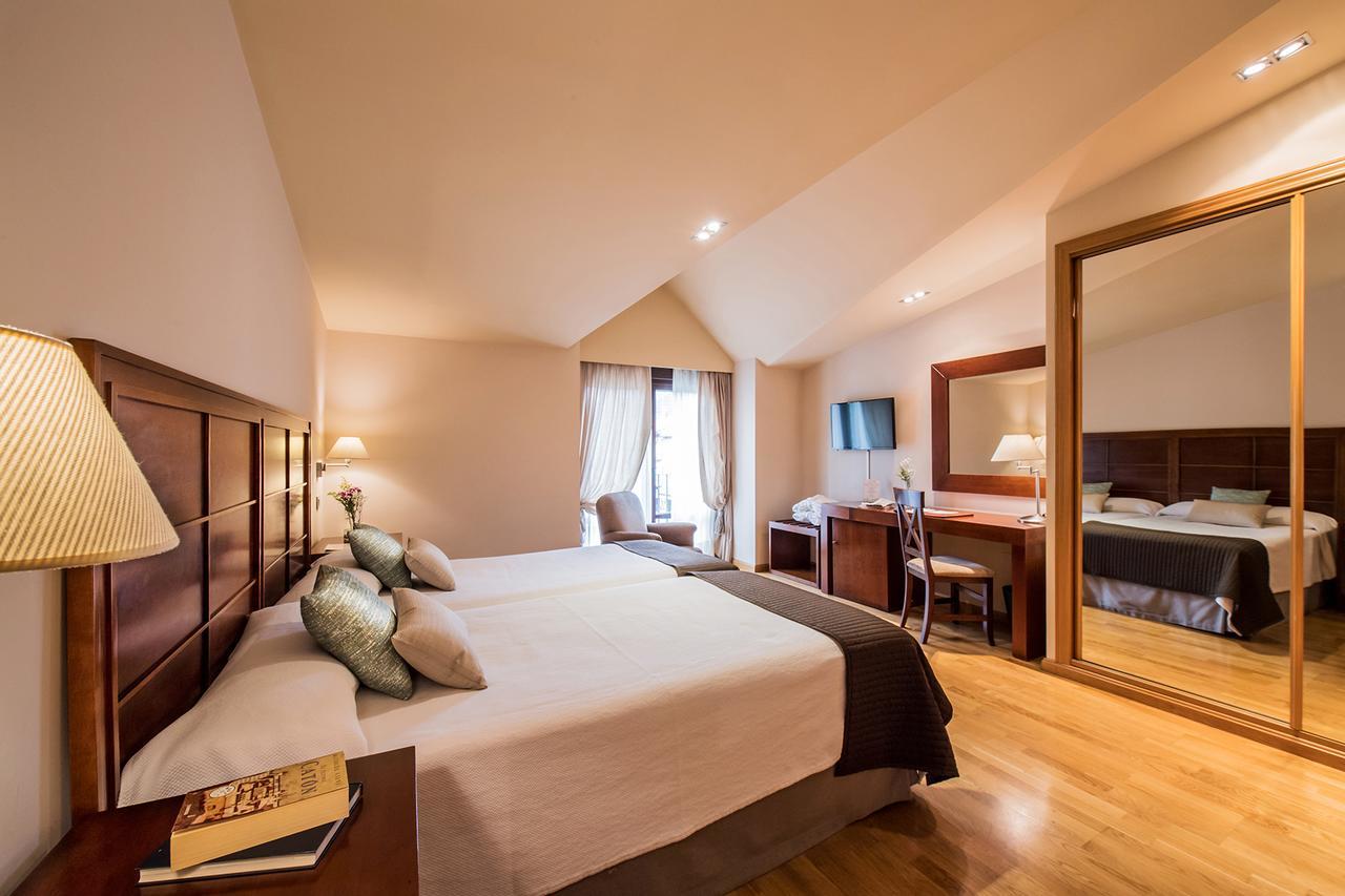 Hotel Villa Virginia Сабиньяниго Экстерьер фото